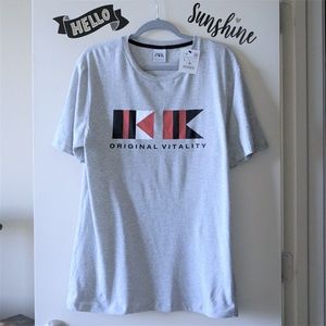 NWT Zara Gray Short Sleeves Graphic T-Shirt L